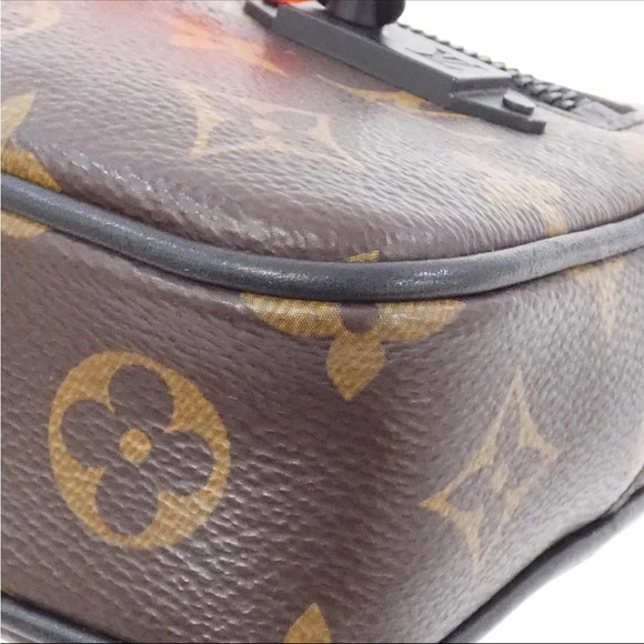Louis Vuitton Virgil Abloh Volga Clutch - Picture 3 of 3